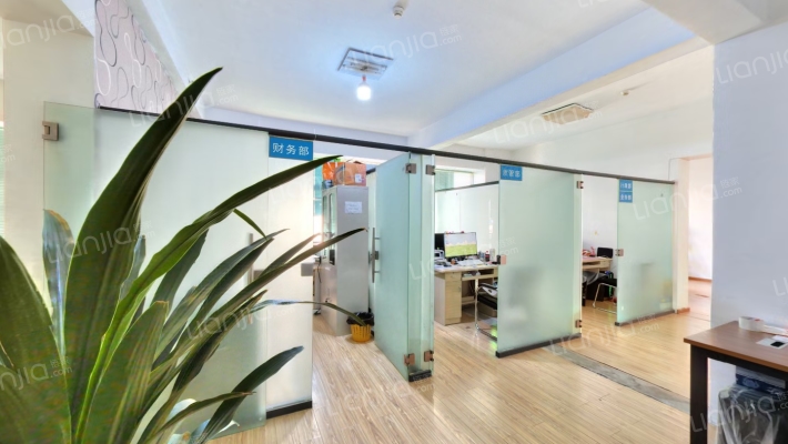 汇金大厦二手房实景图