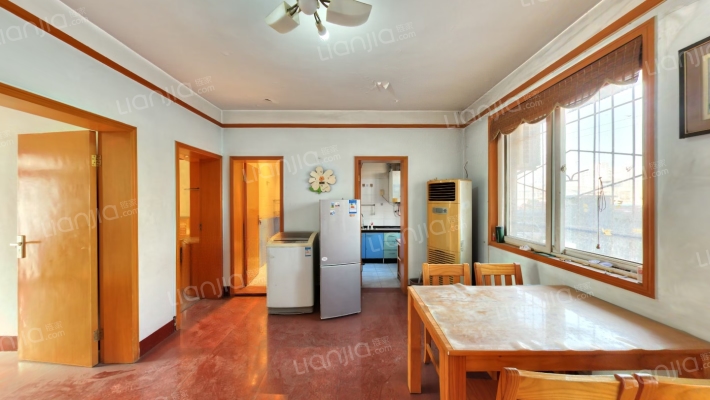 景龙洋楼二手房实景图