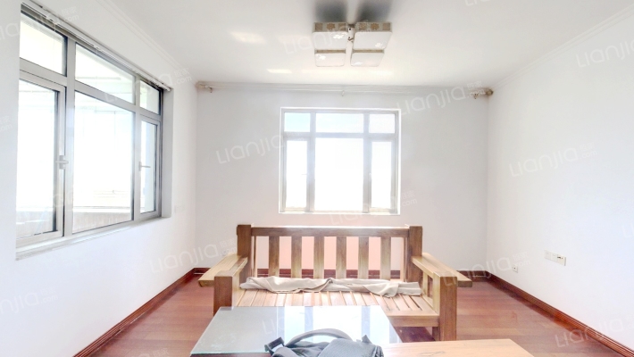 实华大厦二手房实景图