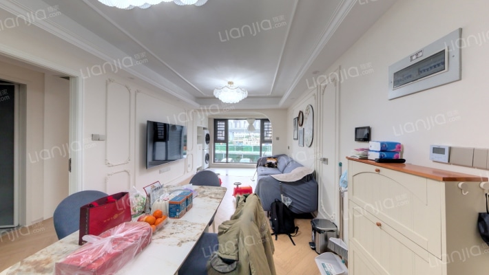 禹洲融信CONE玺湾B区二手房实景图