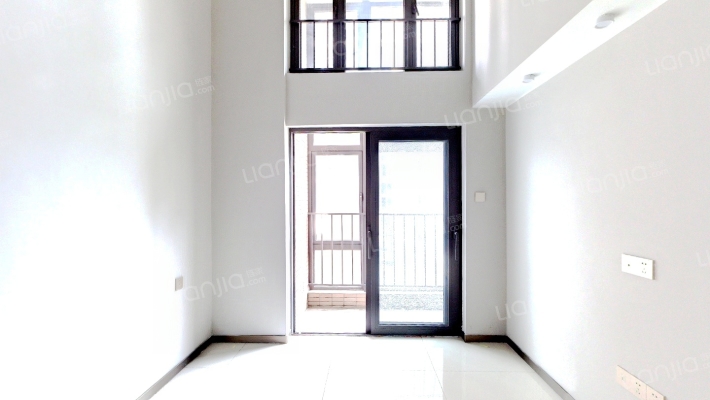 时代领峰二手房实景图