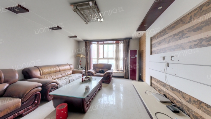 德信公园旁 名流洋房 精装修拎包入住 带地下室-客厅