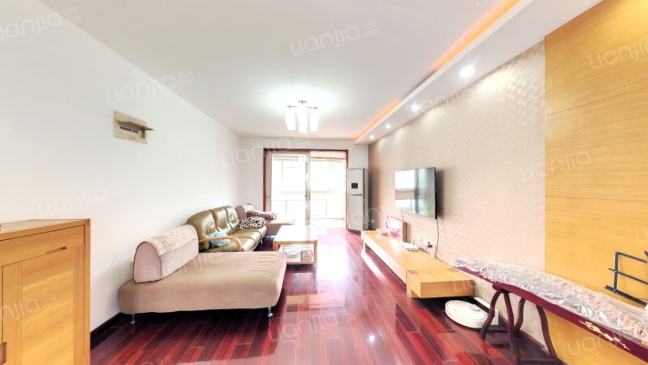 奥体新城翠杉园二手房实景图