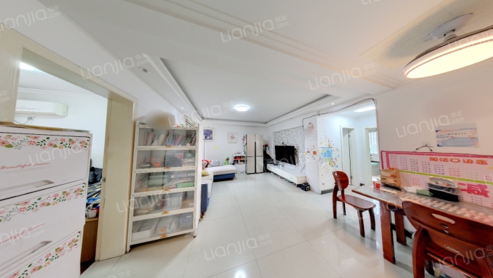 水岸名筑二手房实景图