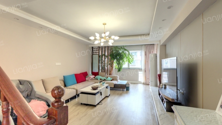 华泰御花园二手房实景图