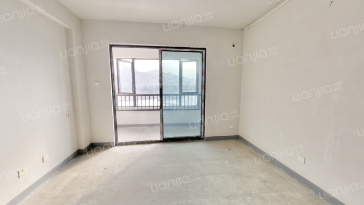 跃龙娄庭二手房实景图