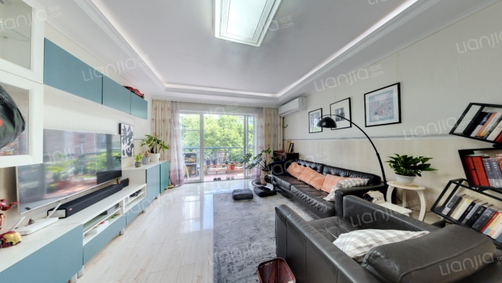 万科四季花城五期二手房实景图