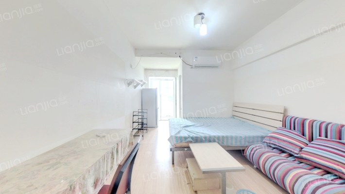 新城市广场二手房实景图