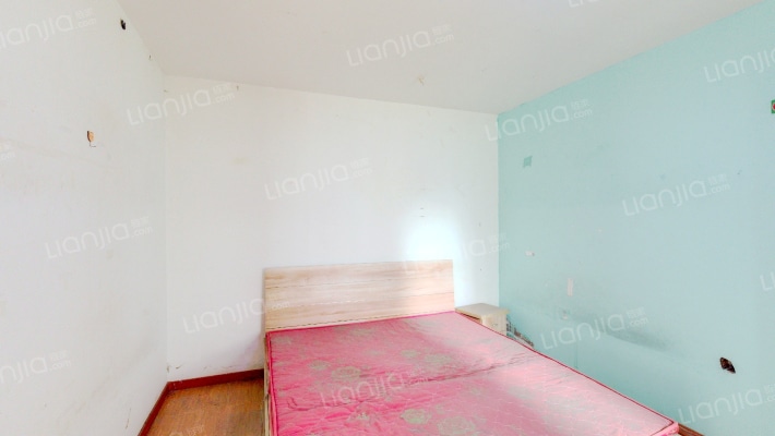 优派对小区二手房实景图