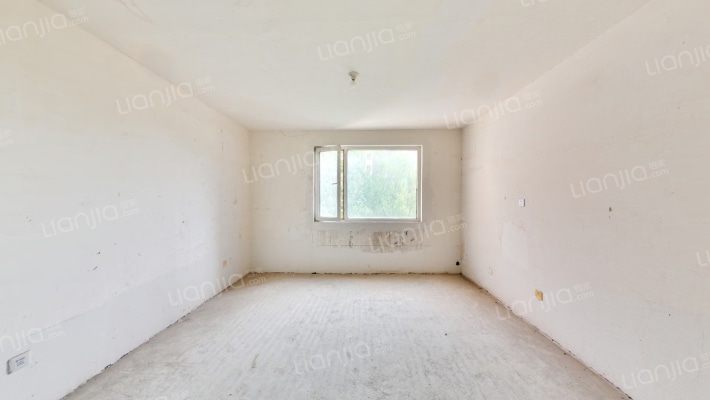 倚能维兰德小镇二手房实景图