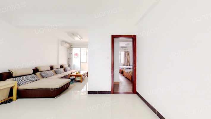 中山大道电信宿舍二手房实景图