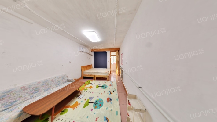 制锦市镇武街二手房实景图