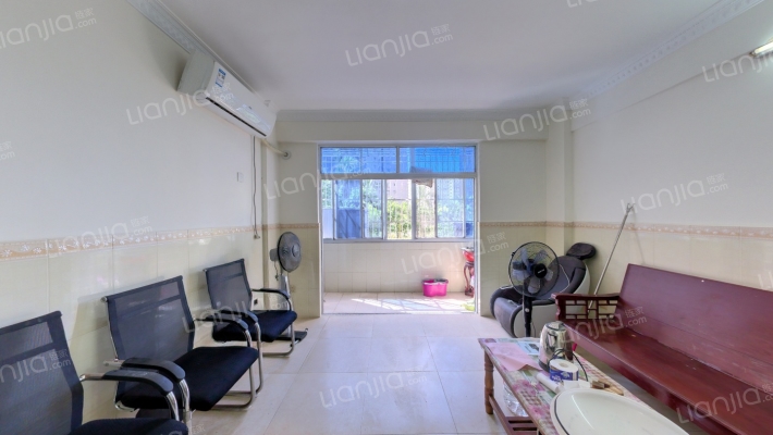 南渡江教师村二手房实景图