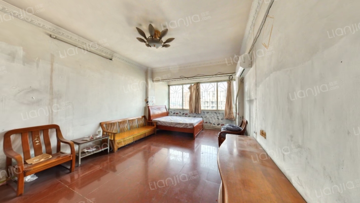 阳光花园二手房实景图