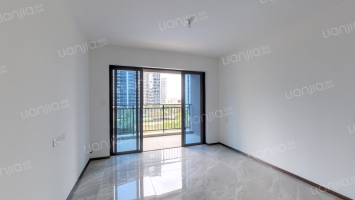 碧桂园天著二手房实景图