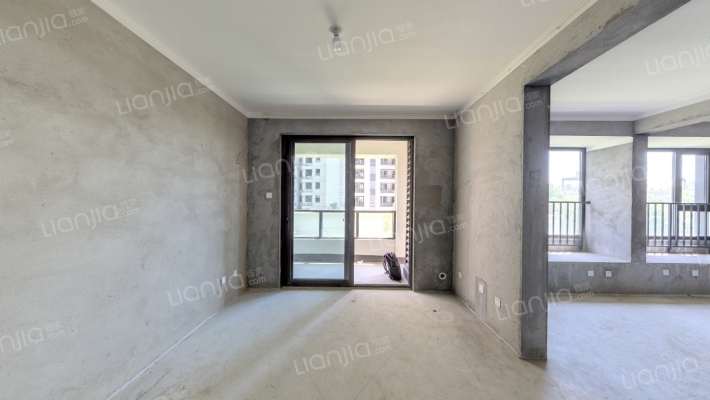 鸿翔宝龙北宸里二手房实景图