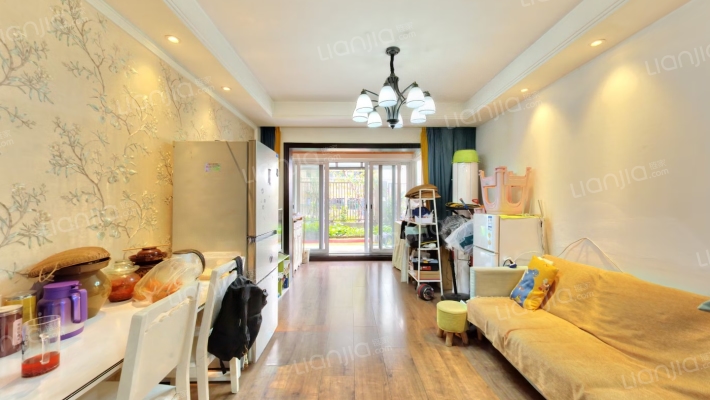 万科城臻园二手房实景图