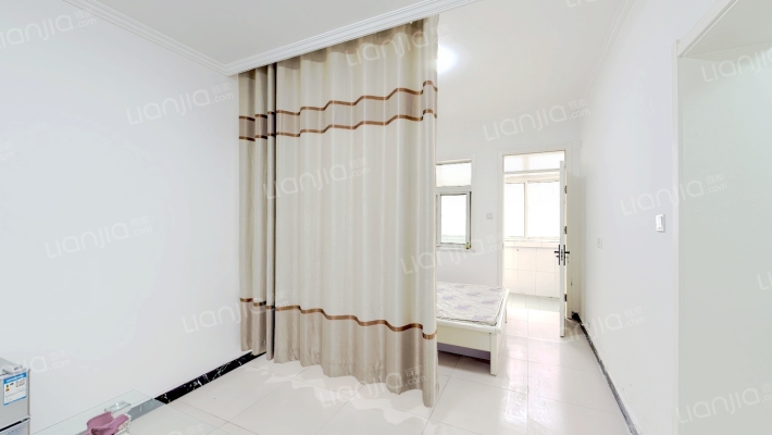 铁合金厂家属院二手房实景图