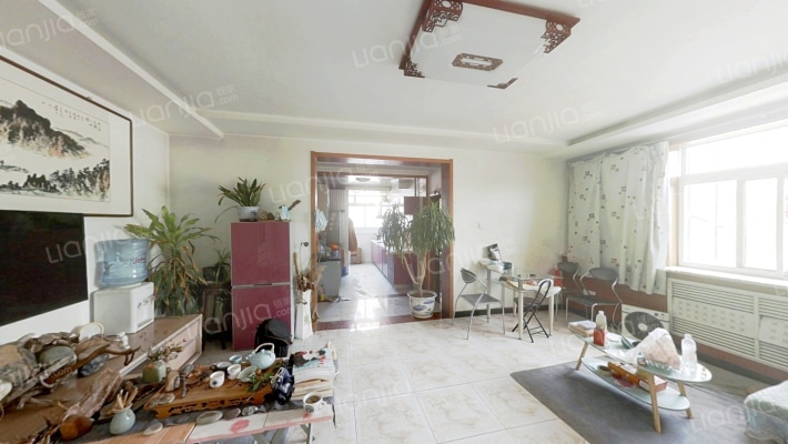 二康医院核 心版块，出门就是就是范阳路,易自住养老-客厅