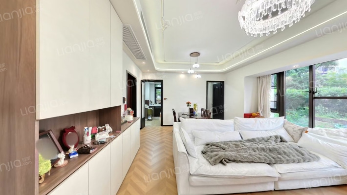 海德公园二手房实景图