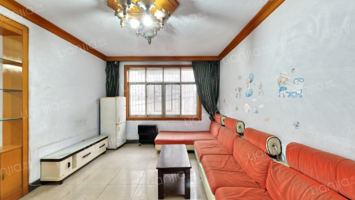 粮贸小区二手房实景图