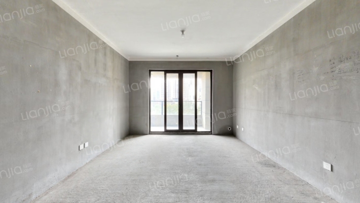 凤凰郡尚苑二手房实景图