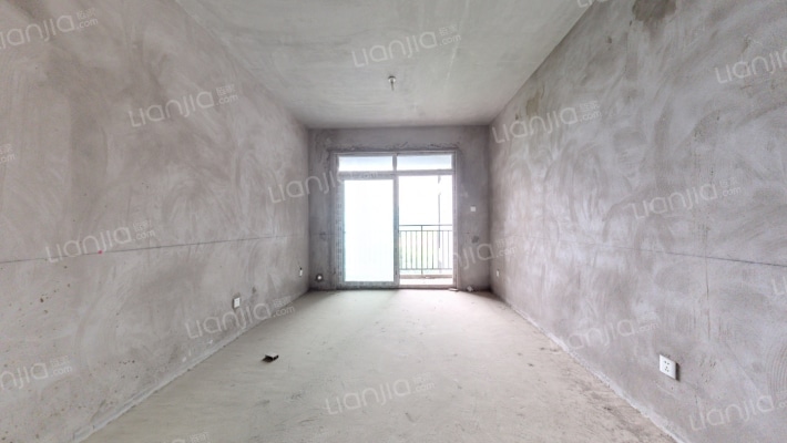 东本依山郡二手房实景图