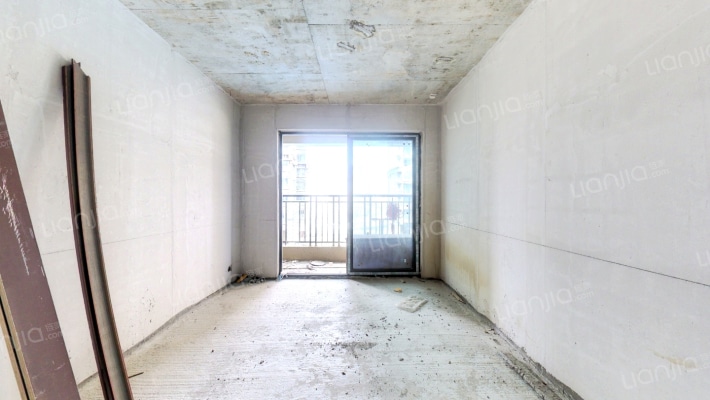 恒大文化旅游城13组团二手房实景图