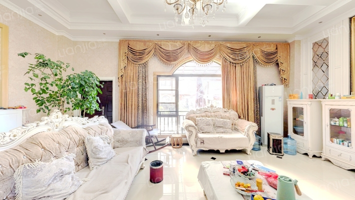 果林湖畔二手房实景图