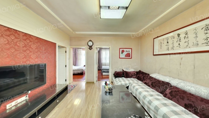 山医大一院宿舍二手房实景图