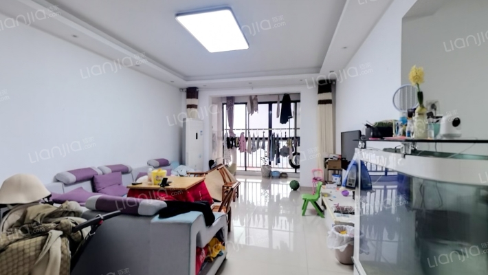 裕隆国际二手房实景图