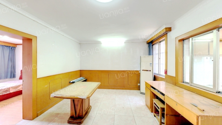 养回红村152号二手房实景图