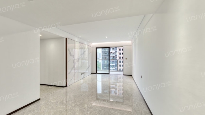 金众柏悦公馆二手房实景图