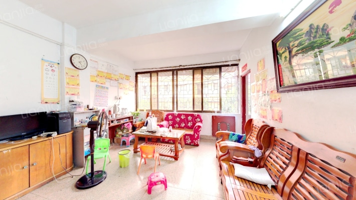 开发楼二手房实景图