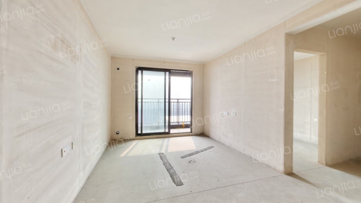 中梁海伦堡滨湖云璟二手房实景图