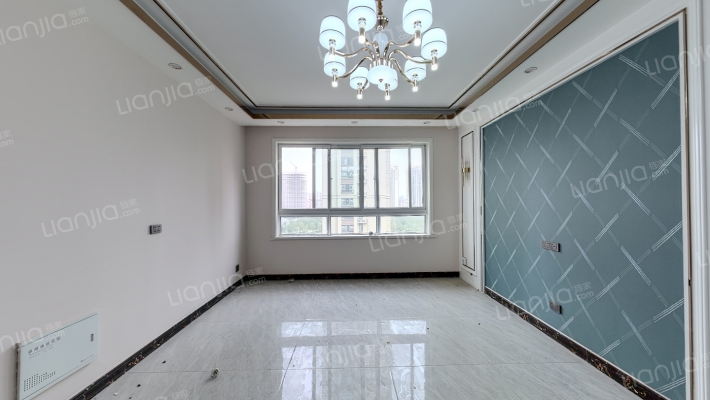 置地弘润山二手房实景图