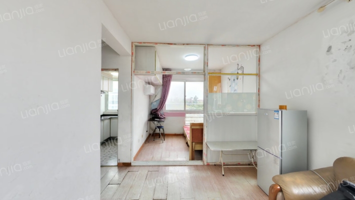 颐家春天花园二手房实景图