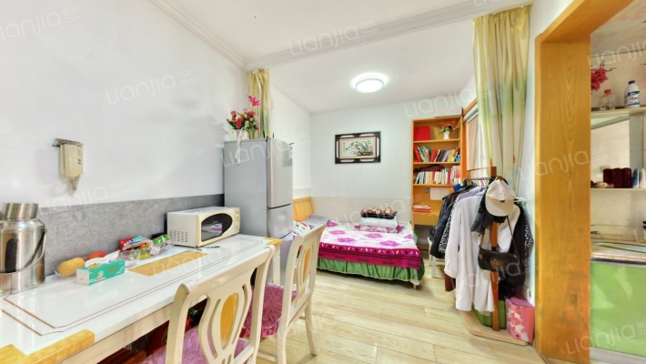 金星和园三期二手房实景图