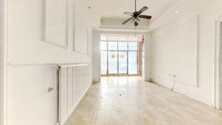 千晴岸二手房实景图