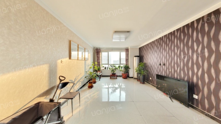 西河名邸二手房实景图