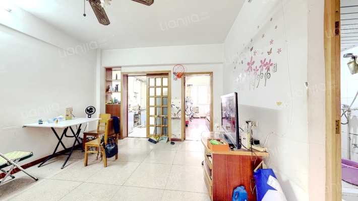 新兴物业一小区二手房实景图