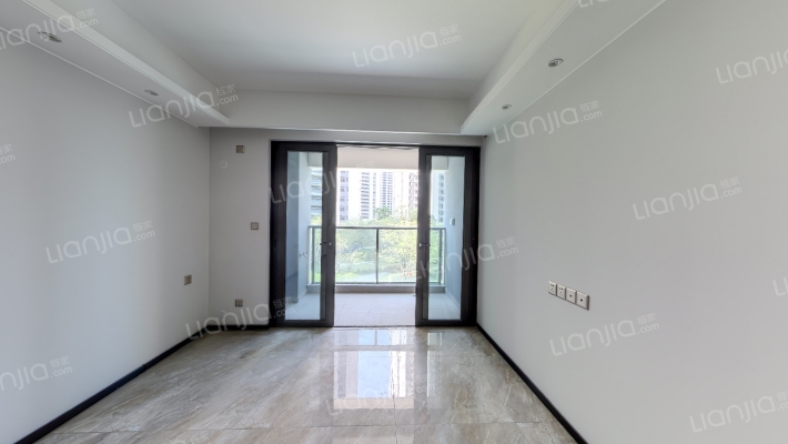 保利和筑天汇花园二手房实景图