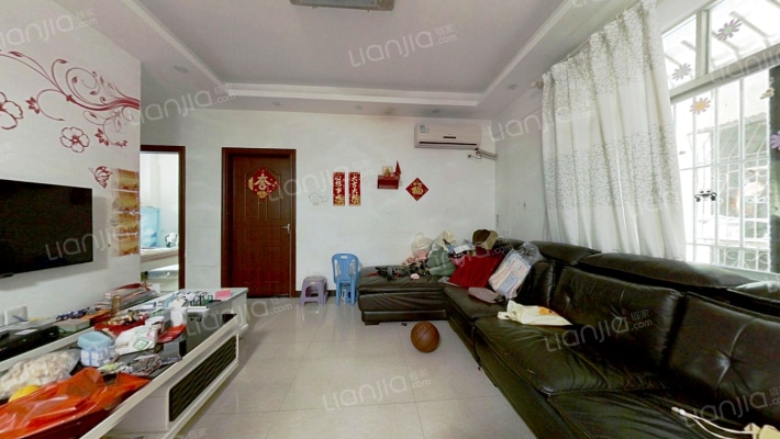 广场安全文明小区二手房实景图