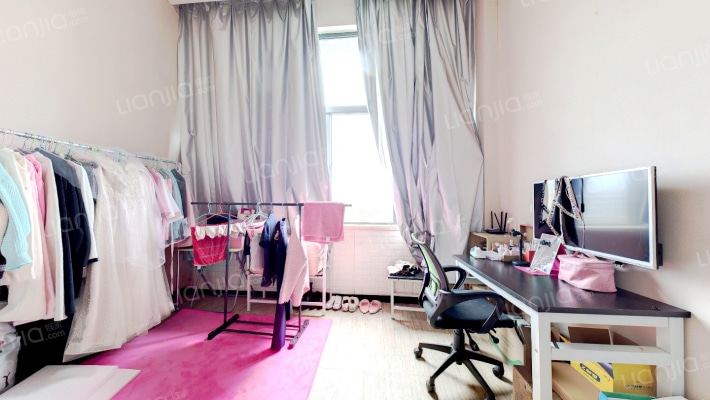 海陆世贸寓所二手房实景图