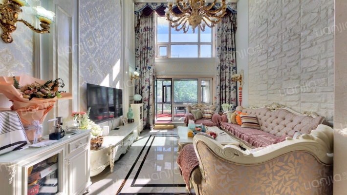 保利林语C区二手房实景图