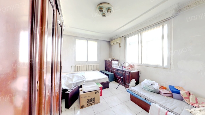 微山里二手房实景图