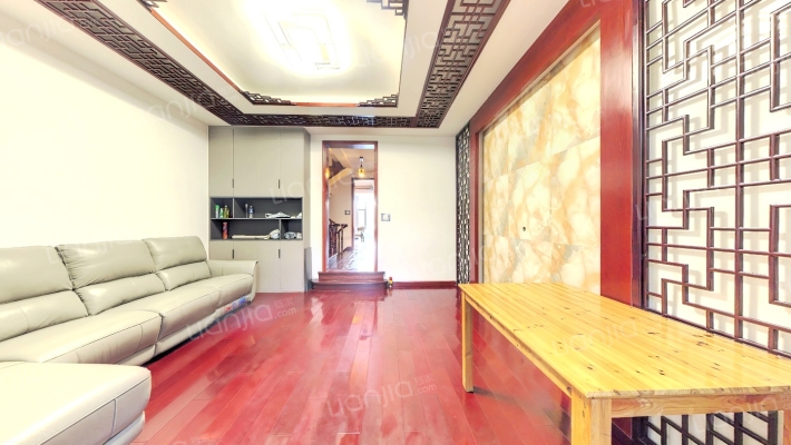 维纳恩湖二手房实景图