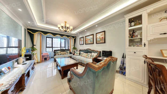 富力华庭A区二手房实景图