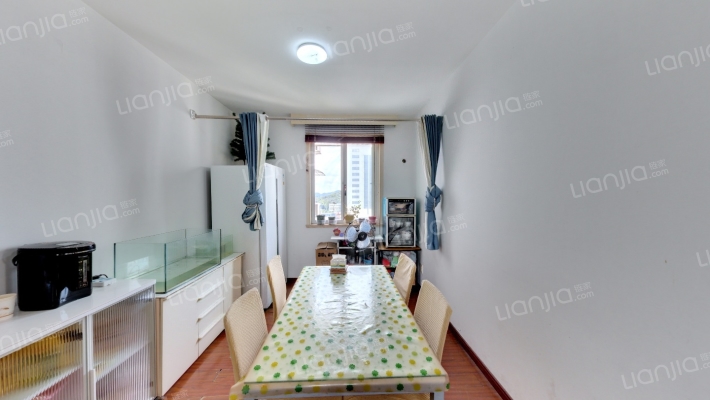 康新花园二手房实景图