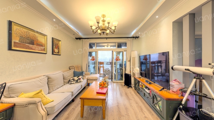 华宇秋水长天二手房实景图